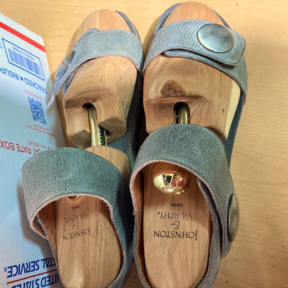 Taos high heel/wedges size 7 1/2